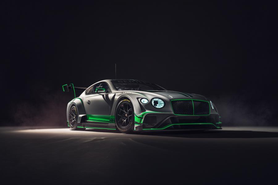  Bentley Continental GT3 2018 года  (фото 1 из 16)